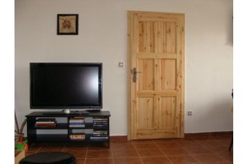 Češka Chata Dolní Věstonice, Eksterier